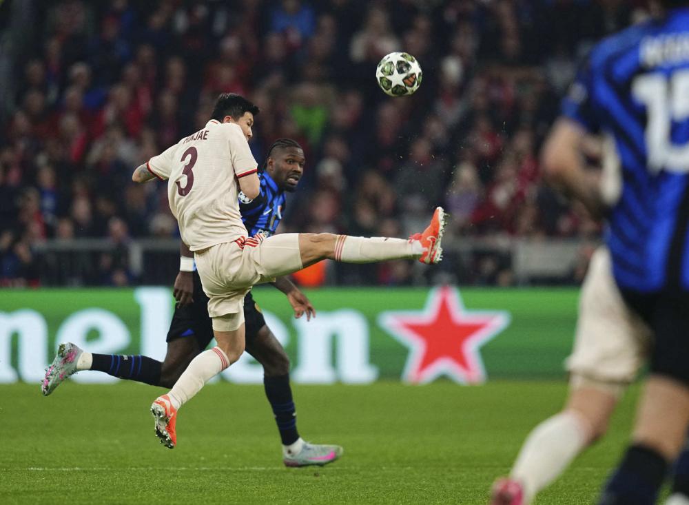 歧而产生的 歧而产生的